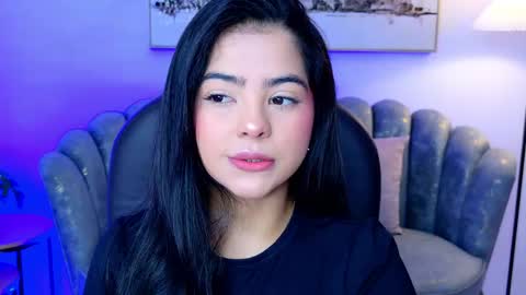 Snapshot of layla_breezee_ chatting on May 21, 2026, 11:39 am Layla Breezee online show from May 21, 2026, 11:39 am