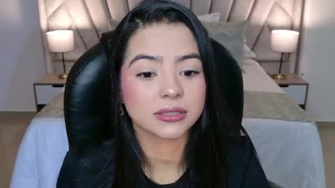 Layla Breezee online show from July 10, 2026, 11:57 am