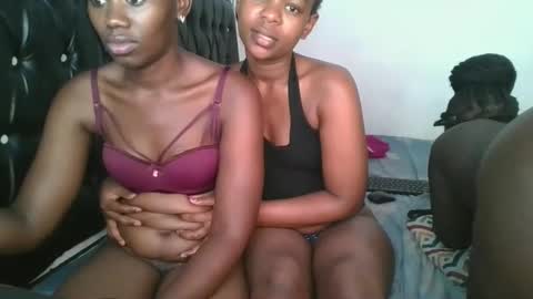 layla_cutiee online show from March 7, 2026, 11:02 pm