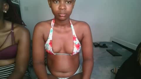 layla_cutiee online show from March 8, 2026, 7:17 pm