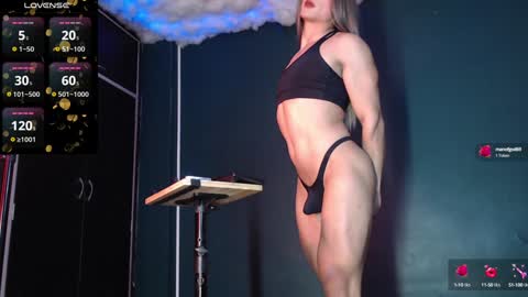 Snapshot of layla_dominac chatting on December 12, 2024, 9:37 pm Layla help me with your thumbs up its important online show from December 12, 2024, 9:37 pm