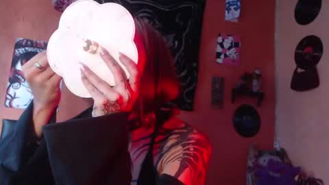 layla_quinn online show from July 16, 2026, 3:29 pm