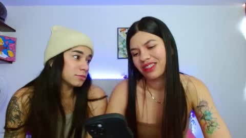 Lia and Rachel online show from December 22, 2024, 6:26 pm