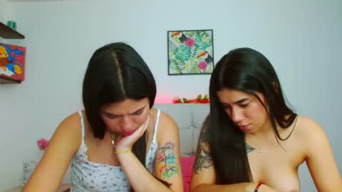 Lia and Rachel online show from December 24, 2024, 9:44 pm