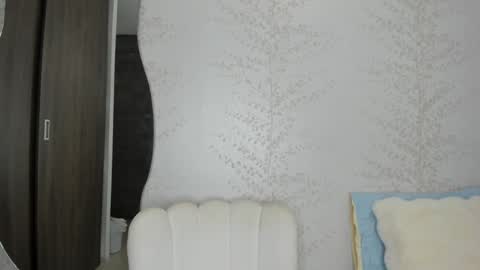 Snapshot of layla_vanegas chatting on December 10, 2024, 12:39 am Layla Vanegas online show from December 10, 2024, 12:39 am