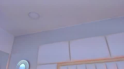 Snapshot of laylaadoll_ chatting on June 13, 2026, 7:01 pm Lau online show from June 13, 2026, 7:01 pm
