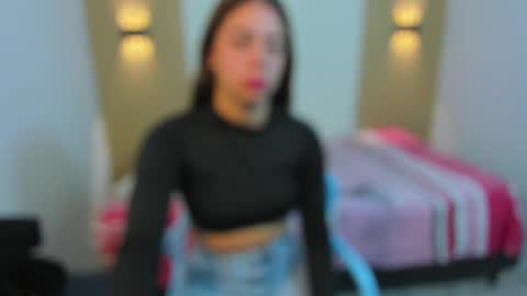 LaylaEmber online show from January 18, 2026, 11:58 am