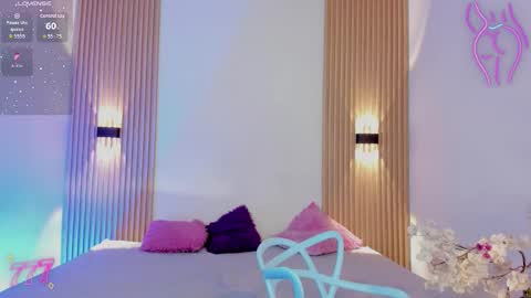 LaylaEmber online show from March 10, 2026, 12:10 pm