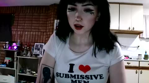 Snapshot of laylakills chatting on March 9, 2025, 2:39 am Layla Kills online show from March 9, 2025, 2:39 am