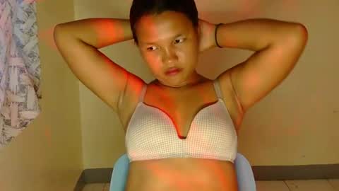 Snapshot of laylanimfa chatting on July 28, 2026, 12:48 pm Nimfa online show from July 28, 2026, 12:48 pm