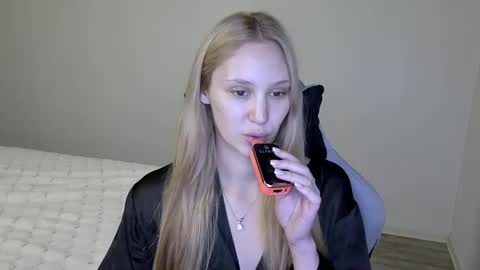 Snapshot of laylapretty001 chatting on November 16, 2025, 1:28 pm LaylaPretty001 online show from November 16, 2025, 1:28 pm