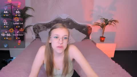 Snapshot of layriantavee chatting on December 27, 2024, 6:57 am layriantavee online show from December 27, 2024, 6:57 am