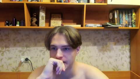 Snapshot of lazaret1k chatting on December 17, 2024, 10:32 pm Vladi online show from December 17, 2024, 10:32 pm