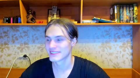 Snapshot of lazaret1k chatting on December 31, 2024, 4:46 pm Vladi online show from December 31, 2024, 4:46 pm