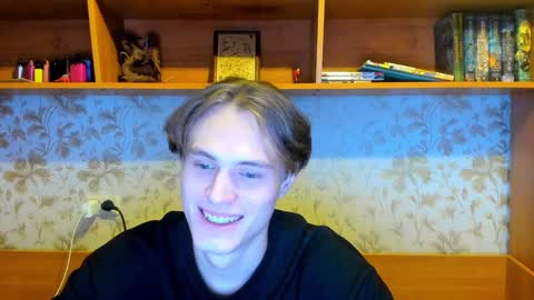 Snapshot of lazaret1k chatting on January 17, 2025, 3:45 am Vladi online show from January 17, 2025, 3:45 am