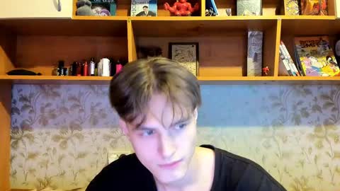 Snapshot of lazaret1k chatting on February 9, 2025, 2:40 pm Vladi online show from February 9, 2025, 2:40 pm