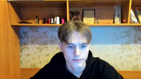 Snapshot of lazaret1k chatting on February 13, 2025, 11:15 pm Vladi online show from February 13, 2025, 11:15 pm