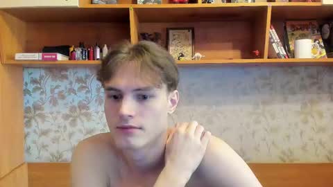 Snapshot of lazaret1k chatting on February 25, 2025, 8:58 am Vladi online show from February 25, 2025, 8:58 am