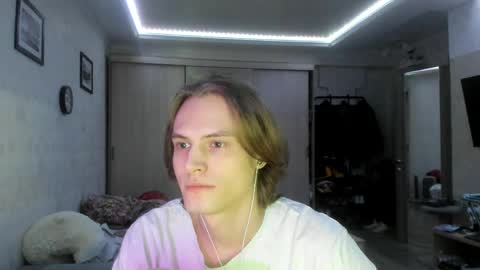 Vladi online show from April 9, 2026, 10:59 pm