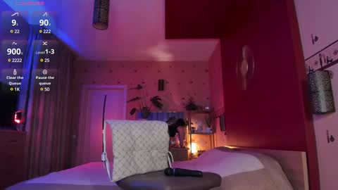 Pansy online show from January 29, 2025, 7:11 pm