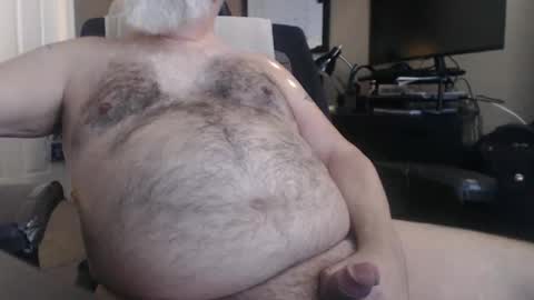 Lazy online show from October 2, 2025, 9:55 pm