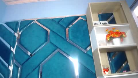 Snapshot of lea_sweetly chatting on September 20, 2025, 1:23 pm lea sewwtly online show from September 20, 2025, 1:23 pm