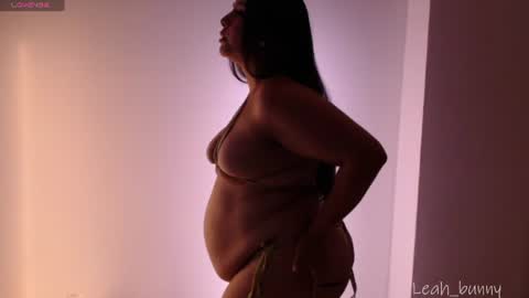 Snapshot of leah_bunny chatting on June 29, 2026, 5:46 am Leah online show from June 29, 2026, 5:46 am