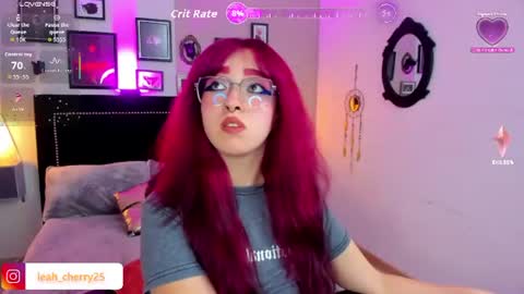Snapshot of leah_cherry chatting on July 21, 2026, 9:39 pm Leah online show from July 21, 2026, 9:39 pm