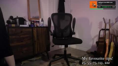 Snapshot of leah_lust_ chatting on November 8, 2025, 6:40 pm leah_lust_ online show from November 8, 2025, 6:40 pm