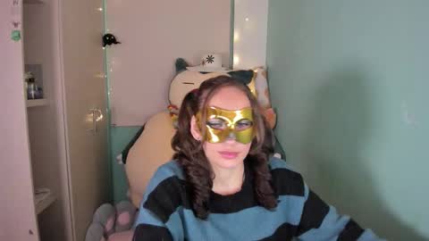 Snapshot of leah_sm chatting on March 13, 2026, 6:03 pm Laura online show from March 13, 2026, 6:03 pm