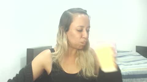 Snapshot of leah_susman chatting on November 1, 2025, 2:13 am leah_susman online show from November 1, 2025, 2:13 am