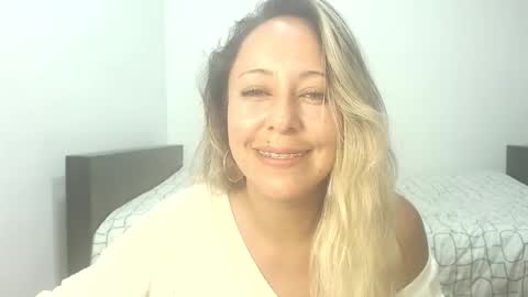 leah_susman online show from February 12, 2026, 3:12 am