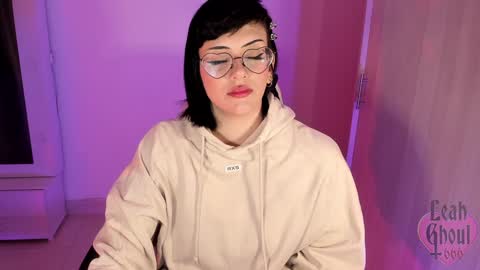 Snapshot of leahghoul666 chatting on February 6, 2025, 2:55 am Leah Independent Model OF leahghoul666 online show from February 6, 2025, 2:55 am