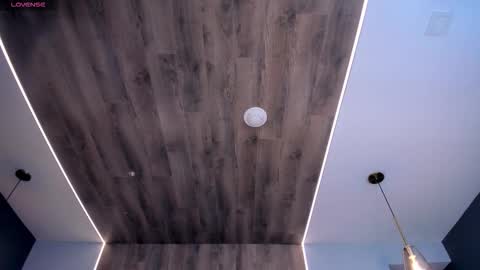 Snapshot of leahlombardi_ chatting on October 12, 2025, 3:27 am leahlombardi_ online show from October 12, 2025, 3:27 am