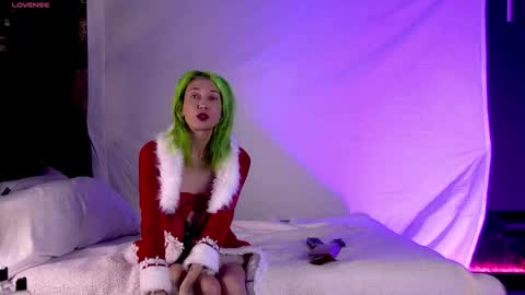 Aspen Snow online show from December 14, 2025, 11:09 pm