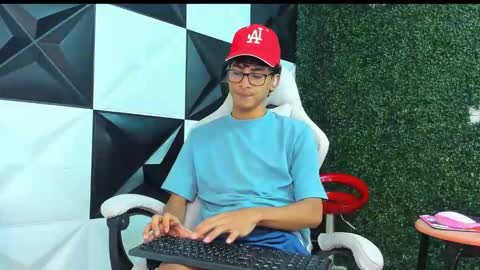 leam_1 online show from March 11, 2026, 4:13 pm