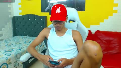 leam_1 online show from March 16, 2026, 8:57 pm