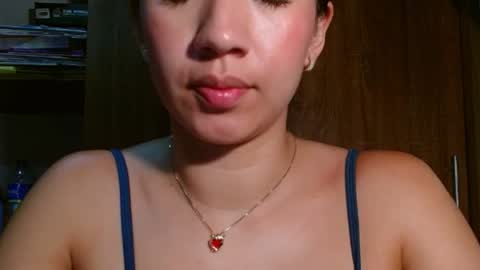 leanaalhub online show from June 19, 2026, 2:05 am