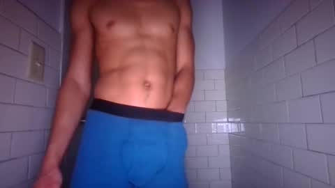 Snapshot of leanlance27 chatting on November 18, 2025, 9:25 am leanlance27 online show from November 18, 2025, 9:25 am