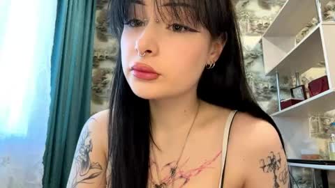 Snapshot of leanorabollman chatting on April 15, 2026, 3:19 pm Kiki online show from April 15, 2026, 3:19 pm
