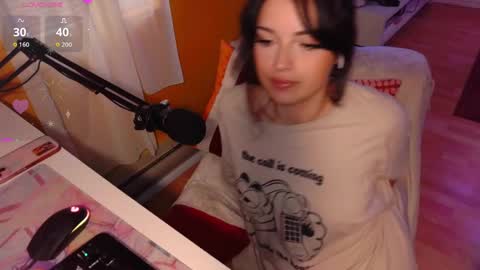 Lea Ray Pie online show from October 9, 2025, 8:51 pm