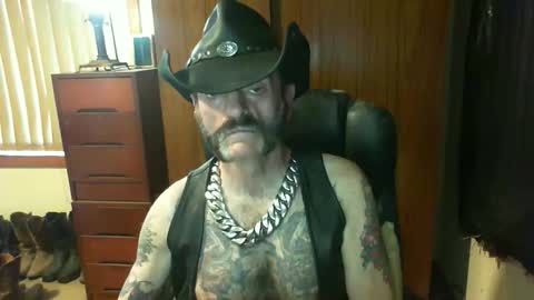 leathergreaser online show from March 29, 2026, 11:49 pm
