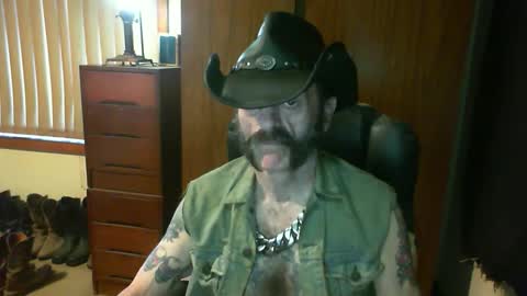leathergreaser online show from April 2, 2026, 9:01 pm