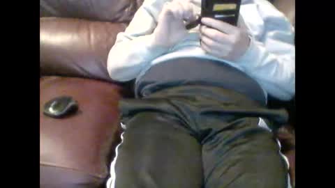 Snapshot of leatherpants68 chatting on October 30, 2025, 6:52 pm leatherpants68 online show from October 30, 2025, 6:52 pm