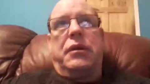 Snapshot of leatherpants68 chatting on November 23, 2025, 5:57 pm leatherpants68 online show from November 23, 2025, 5:57 pm