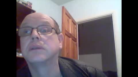 Snapshot of leatherpants68 chatting on November 24, 2025, 11:37 pm leatherpants68 online show from November 24, 2025, 11:37 pm