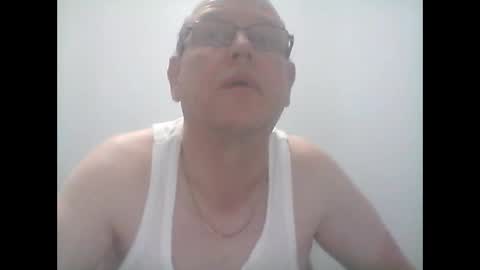 leatherpants68 online show from May 31, 2026, 7:04 pm