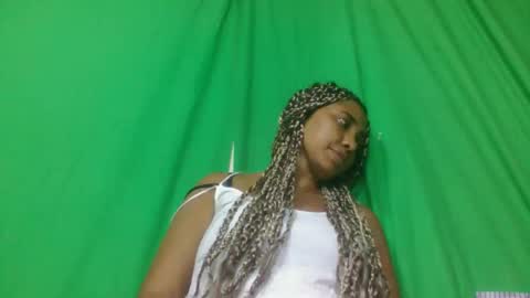 leatiana online show from February 19, 2026, 10:44 am