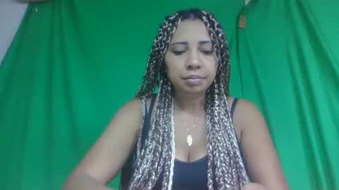 leatiana online show from March 1, 2026, 4:47 am