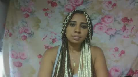 leatiana online show from April 26, 2026, 5:49 am